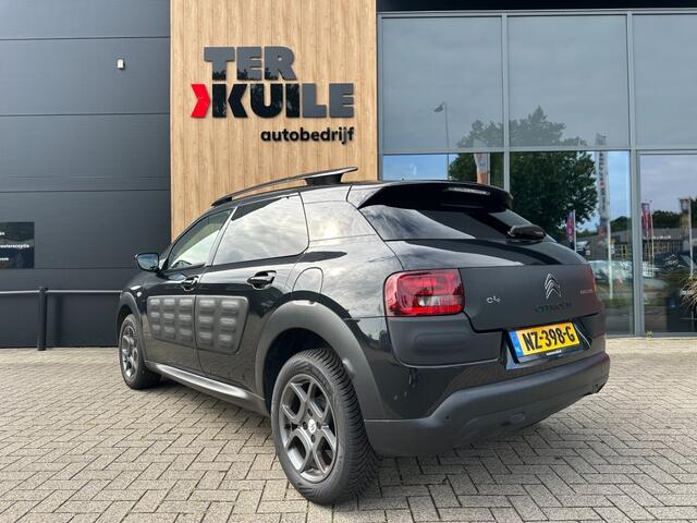 Citroen C4 1.2 PureTech Shine / BTW / Navi