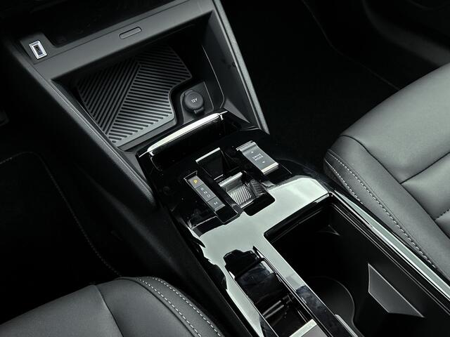 Citroen C4 Hybrid 145pk Automaat Max | Rijklaar | Adaptive Cruise Control | Head-up display | Camera |