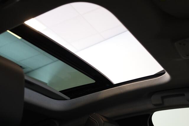 Citroen C4 PT 130 Shine Automaat Elektrisch Schuif/kanteldak | Camera en sensoren | Apple Carplay Android Auto | draadloos laden telefoon