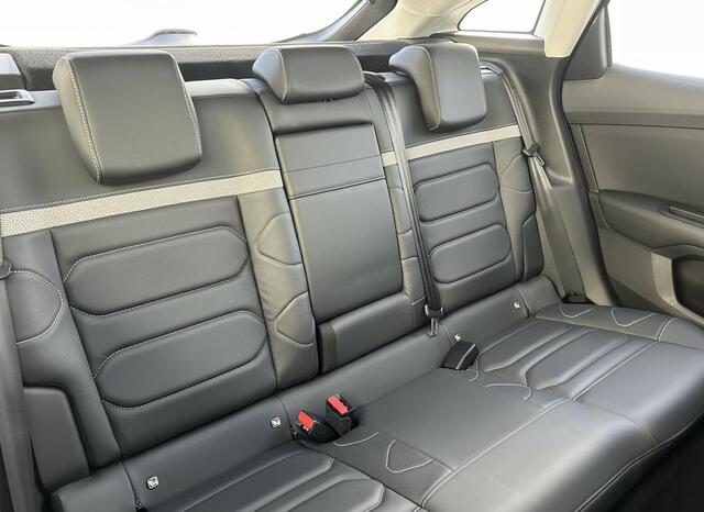 Citroen C4 1.2 PT 130 Shine | Leder | Massagestoelen | Trekhaak | Prijs is rijklaar