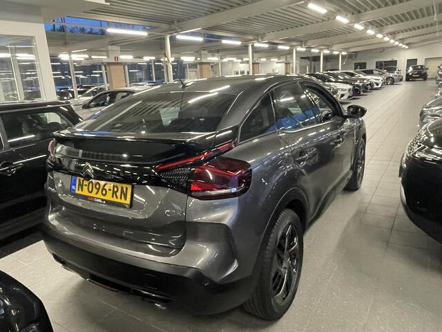 Citroen C4 1.2 Puretech Feel Pack Navigatie Apple Carplay/Android Auto Camera Parkeersensoren achter Cruise Control Head-up-display Virtual Cockpit Climate Control Lichtmetalen velgen