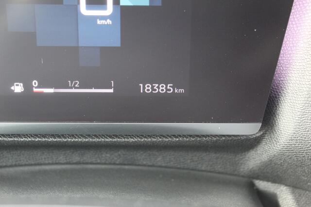 Citroen C4 1.2-130pk Puretech Shine Limited AUTOMAAT ! Gun u het comfort en gemak van een automaat ! Autm. airco, Navigatie, Cruise Control, Climate Control, Lane assist, Stoelverwarming, Camera, Apple CarPlay/Android auto etc.