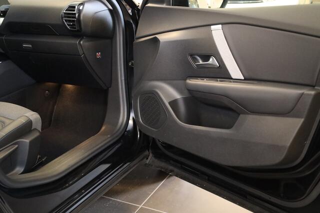 Citroen C4 PT 130 Shine Camera | HiFi | Stoel en voorruitverwarming | Apple Carplay