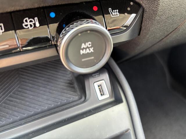 Citroen C4 1.2 Puretech Business Plus | Nieuwe distributieriem! | Rijklaar geleverd incl 12 maanden BOVAG garantie! |
