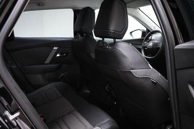 Citroen C4 1.2 Puretech Feel Pack | COLOR GLOSSY BLACK PACK | HALF LEDER | STOELVERWARMING | DAB | CAMERA