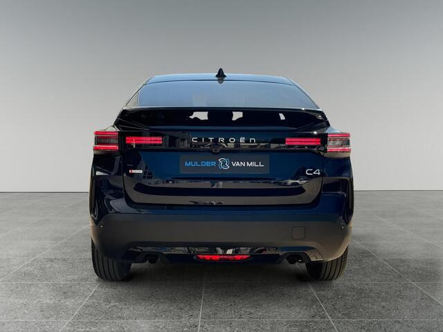 Citroen C4 1.2 Hybrid 145pk Collection | NAVIGATIE | CARPLAY | CAMERA | STOELVERWARMING | TWO TONE | 18'' LM VELGEN