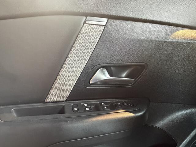 Citroen C4 X 1.2 Puretech Shine