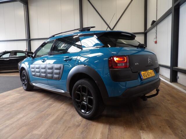 Citroen C4 CACTUS 1.2 Shine - ecc - trekhaak - slechts 114570km!