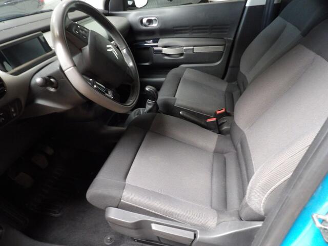 Citroen C4 CACTUS 1.2 Shine - ecc - trekhaak - slechts 114570km!