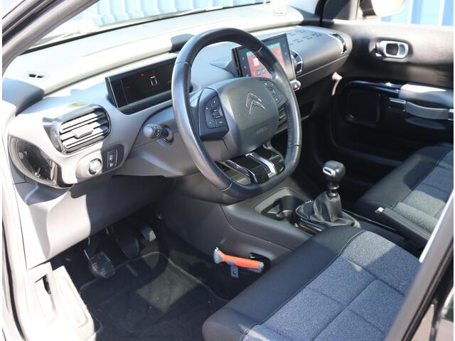 Citroen C4 CACTUS 1.2 110PK Shine Plus | AppleCarPlay/AndroidAuto | Cruise Control | Navigatie | Glazendak | LMV | Climate Control | Camera | Stoelverwarming | Armsteun | Isofix |