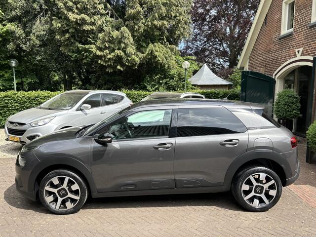 Citroen C4 CACTUS 1.2 PT 110pk Shine Leder, Navi, Camera, Carplay, 17" LMV