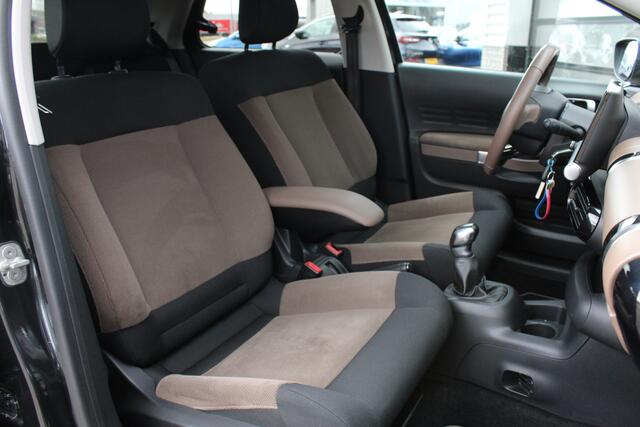 Citroen C4 CACTUS 1.2 PureTech Shine / Navigatie / Trekhaak / N.A.P.