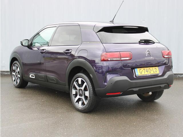 Citroen C4 CACTUS 1.2 PureTech Shine Navigatie / Camera / Stoelverwarming