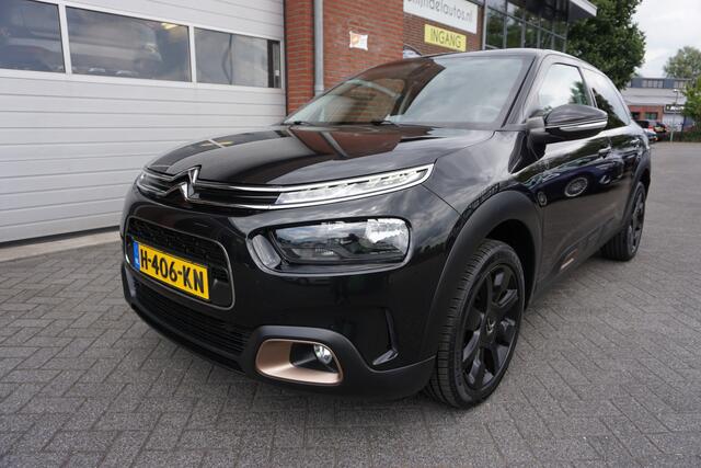 Citroen C4 CACTUS 1.2 PureTech Origins - COLLECTOR EDITION - CAMERA - PARKEERSENSOREN - AFNEEMBARE TREKHAAK - APPLE CARPLAY - ANDROID - 17 INCH LMV - NAVI - BLUETOOTH - KEYLESS - PARKEERHULP - AUT. VERLICHTING