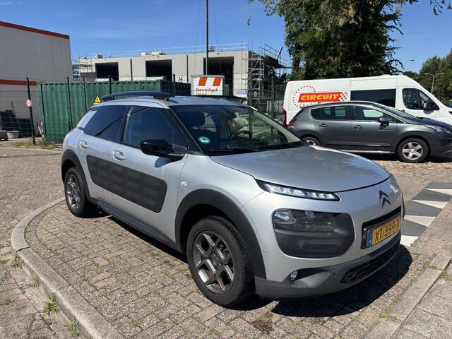 Citroen C4 CACTUS 1.2 PureTech Shine Navi/Camera/Glazen dak/17"Velgen/GEEN AFLEVERKOSTEN
