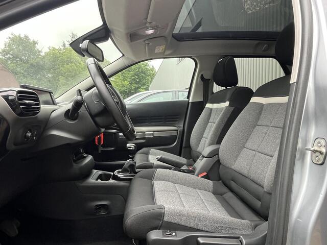 Citroen C4 CACTUS 1.2 PureTech Shine Panoramadak, Trekhaak, Camera, Navigatie, Stoelverwarming