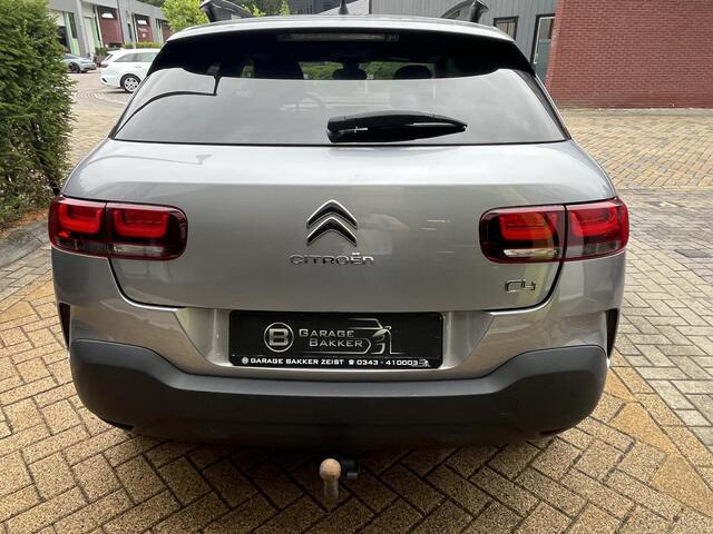 Citroen C4 CACTUS 1.2 PureTech Shine Panoramadak, Trekhaak, Camera, Navigatie, Stoelverwarming