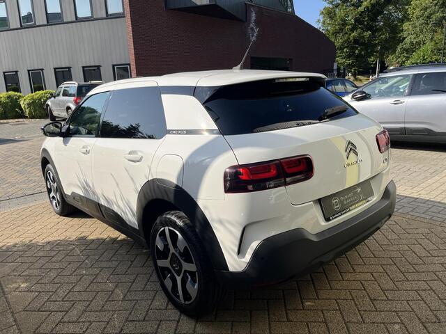 Citroen C4 CACTUS 1.2 PureTech Shine Plus Panoramadak, Camera, Stoelverwarming, Keyless Entry,