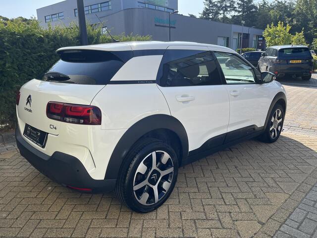 Citroen C4 CACTUS 1.2 PureTech Shine Plus Panoramadak, Camera, Stoelverwarming, Keyless Entry,