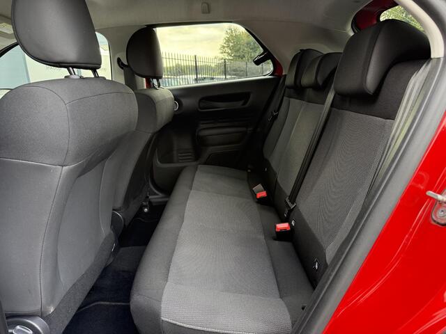 Citroen C4 CACTUS 1.2 PureTech Shine 2e Eigenaar,Navi,Camera,Clima,Cruise,Lm velgen,Pdc,Nieuwe Apk bij Aflevering