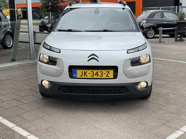 Citroen C4 CACTUS 1.2 PureTech Shine Automaat / APK: 9-2026 / Zeer netjes / 2016