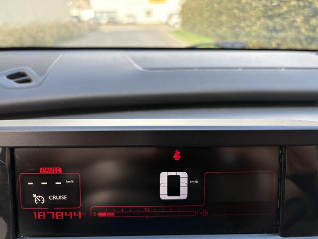 Citroen C4 CACTUS 1.2 PureTech Business / AIRCO / CRUISE / NAVI