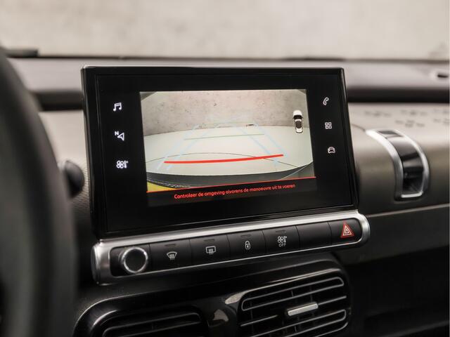 Citroen C4 CACTUS 1.2 PureTech Sport (APPLE CARPLAY, GROOT NAVI, CLIMATE, CAMERA, GETINT GLAS, SPORTSTOELEN, CRUISE, PARKEERSENSOREN, NIEUWE APK, NIEUWSTAAT)