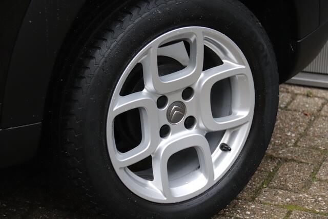 Citroen C4 CACTUS 1.2 PureTech Feel, Carplay, Navi, Parkeerhulp