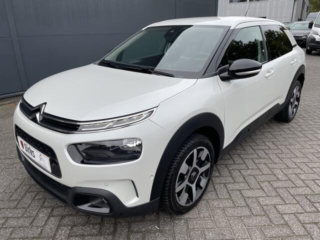 Citroen C4 CACTUS 110pk Shine Pack (Camera - Parkeersensoren V+A - Keyless Entry - Automatische Airco - 17"incl 4S - Apple Carplay - Navigatie - Dodehoekdetectie)
