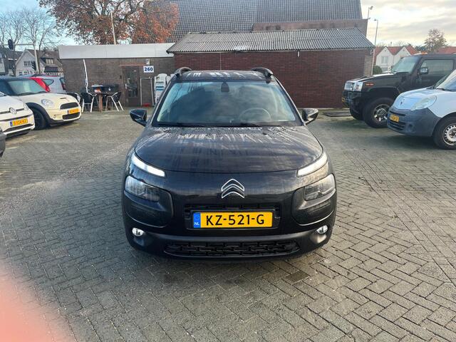 Citroen C4 CACTUS 1.2 PureTech Shine gereviseerd motor nieuwe bak nieuwe banden