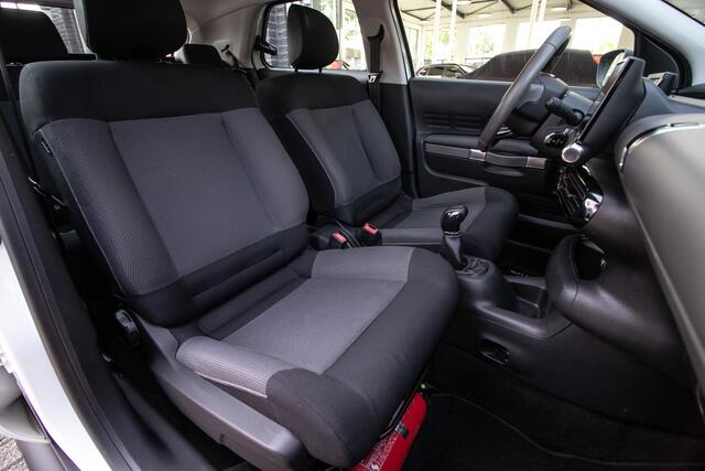 Citroen C4 CACTUS 1.2 PureTech Business - Parkeersensoren | Cruise control