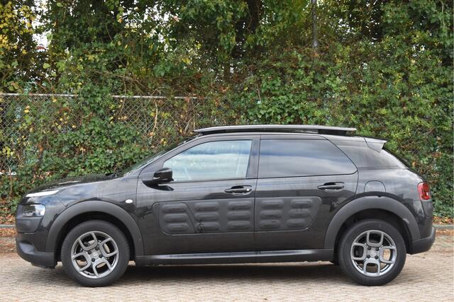 Citroen C4 CACTUS 1.2 PureTech Shine Airbump Blackline | NL-Auto | Nav | Cruise Cotrol | PDC achter | LM-Velgen allweather | NAP | Distributie vervangen