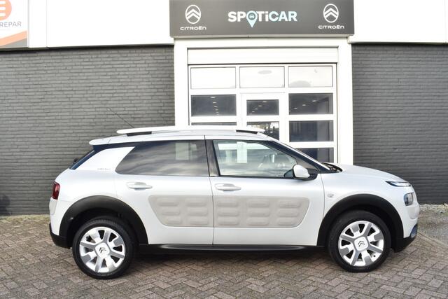 Citroen C4 CACTUS PureTech 82 White Airconditioning | Camera achter | LM Velgen | Navigatie |
