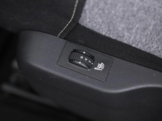 Citroen C4 CACTUS 1.2 T 110PK C-series Nav/Camera/Carplay /Winterpakket