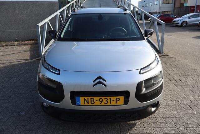 Citroen C4 CACTUS 1.2 PureTech Shine Achteruitrijcamera/Parkeersensoren achter/Airco/Navigatie/Bluetooth