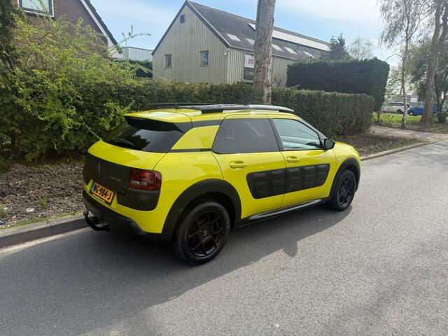 Citroen C4 CACTUS 1.2 Pure Tech Shine*automaat*trekhaak*camera*navigatie*opendak*NAP*