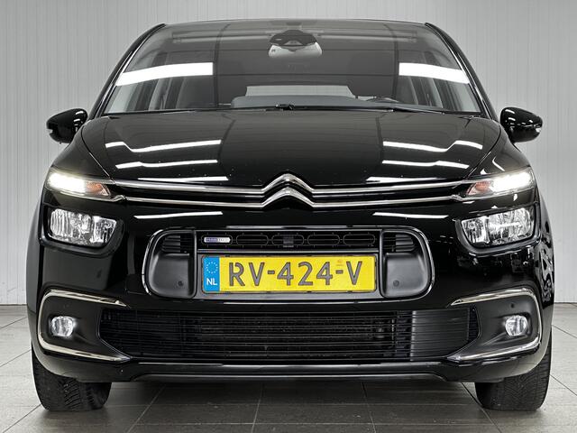 Citroen C4 PICASSO 1.2 PureTech Live/ D-Riem Verv. 140.000KM!/ Pano-Voorruit!/ Camera/ Stoelverw./ Trekhaak/ Apple+Android/ 16''LMV/ DAB+/ Dodehoekdetectie/ Grootlichtassistent/ Clima/ Navi/ Cruise/ Bluetooth/ Multi.LEDER.Stuur/