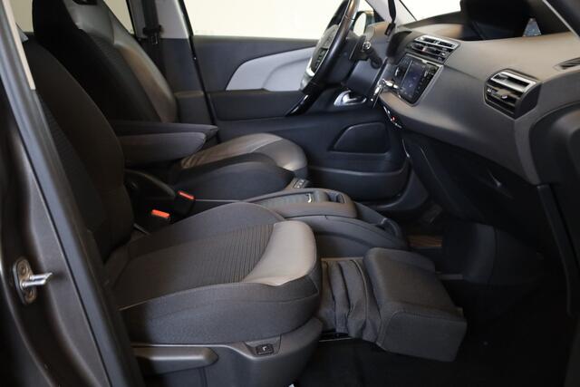 Citroen C4 PICASSO PT 130 Shine Automaat-6 Trekhaak | All season banden | Camera