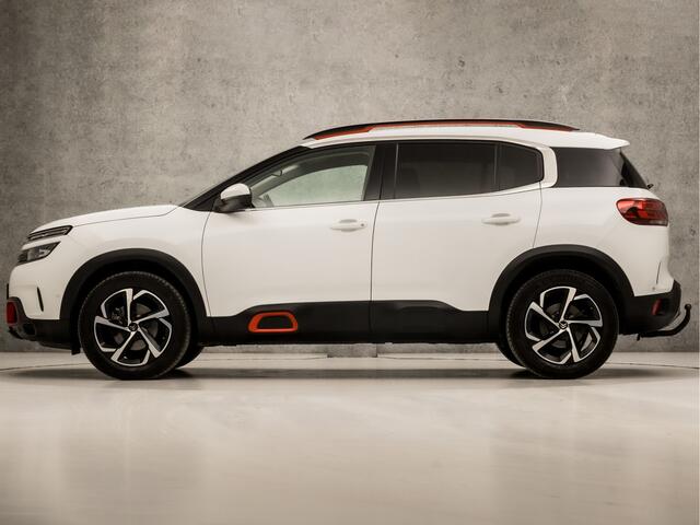 Citroen C5 Aircross 1.6 PureTech Sport 181Pk Automaat (APPLE CARPLAY, GROOT NAVI, 360 CAMERA, LEDER, ADAPTIVE CRUISE, SPORTSTOELEN, GETINT GLAS, STOELVERWARMING, TREKHAAK, KEYLESS, NIEUWE APK, NIEUWSTAAT)