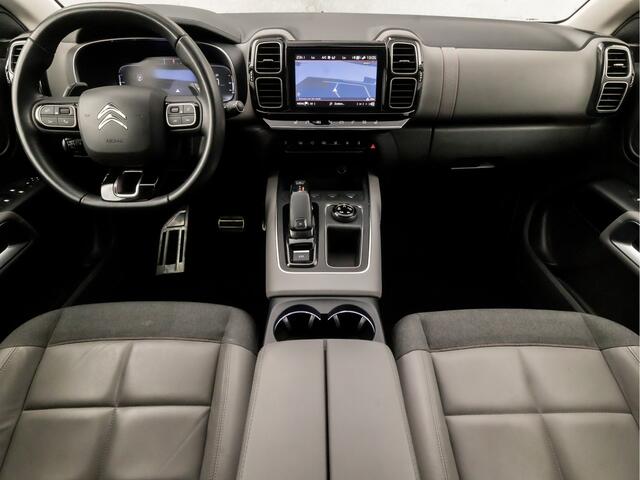 Citroen C5 Aircross 1.6 PureTech Sport 181Pk Automaat (APPLE CARPLAY, GROOT NAVI, 360 CAMERA, LEDER, ADAPTIVE CRUISE, SPORTSTOELEN, GETINT GLAS, STOELVERWARMING, TREKHAAK, KEYLESS, NIEUWE APK, NIEUWSTAAT)