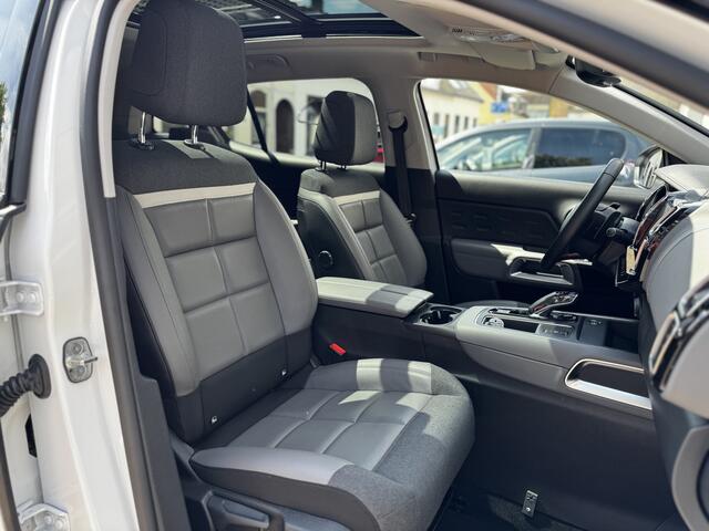 Citroen C5 Aircross Hybrid 225 Shine Trekhaak | Elektr. Schuif Kanteldak | Stoelverwarming | All Weather banden