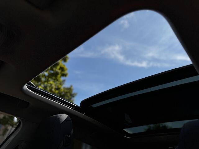 Citroen C5 Aircross Hybrid 225 Shine Trekhaak | Elektr. Schuif Kanteldak | Stoelverwarming | All Weather banden