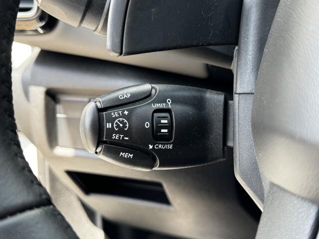 Citroen C5 Aircross Hybrid 225 Shine Trekhaak | Elektr. Schuif Kanteldak | Stoelverwarming | All Weather banden