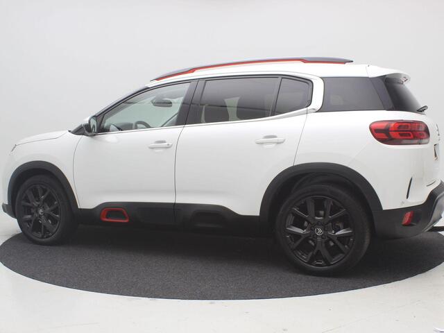 Citroen C5 Aircross 1.6 PureTech 181PK Shine AUTOMAAT / Trekhaak / Adaptieve Cruise Control / 1500KG trekgewicht / 19" LMV / Navigatie / Achteruitrijcamera / Historie aanwezig / Apple CarPlay & Android Auto /