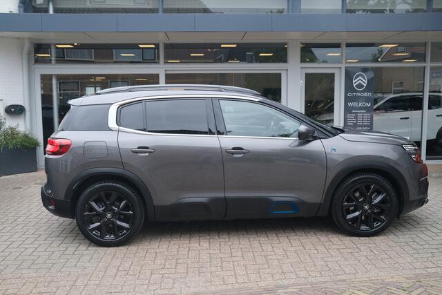 Citroen C5 Aircross Hybrid 225 Shine 19" | Nappa Leer | All season banden | Trekhaak