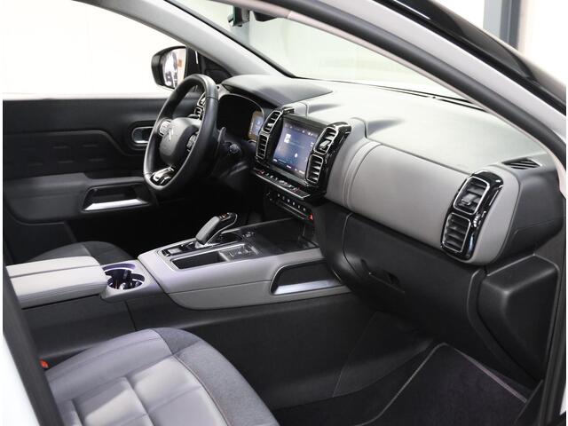 Citroen C5 Aircross 1.6 Plug-in Hybrid 225PK Shine | AppleCarPlay/AndroidAuto | Stof/Lederen Bekleding | StoelVerwarming | Cruise Control | Camera | Keyless Start | LED | Elektrische Klep | Isofix | Privacy Glass |