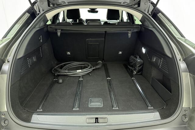 Citroen C5 X 1.6 Plug-in Hybrid 225 Shine Automaat | Navigatie | Stoel & Stuurverwarming | Keyless | Lederen bekleding | Dakrails | Extra getint glas | Camera