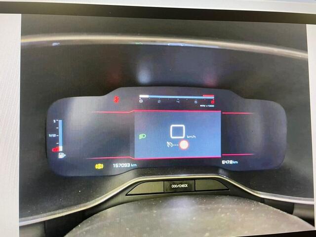 Citroen C5 Aircross 1.2 PureTech Bns 131 PK TREKHAAK / CAMERA / GROOT.NAVI / LMV