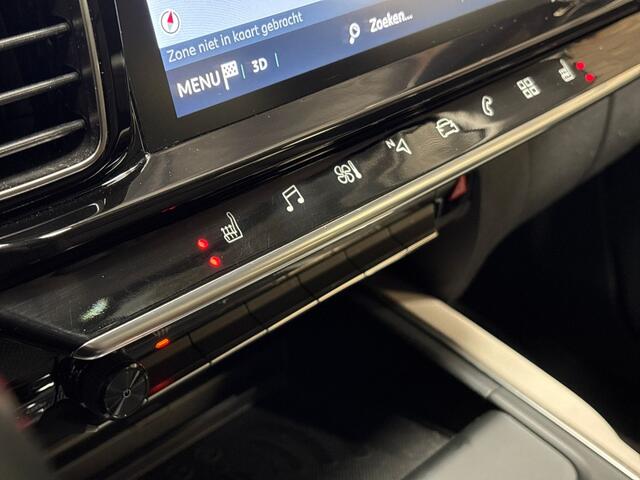 Citroen C5 Aircross 1.6 Plug-in Hybrid 225 Shine 225Pk Automaat (APPLE CARPLAY, GROOT NAVI, LEDER, 360 CAMERA, STOELVERWARMING, TREKHAAK, GETINT GLAS, ADAPTIVE CRUISE, ELEK ACHTERKLEP, NIEUWE APK, NIEUWSTAAT)