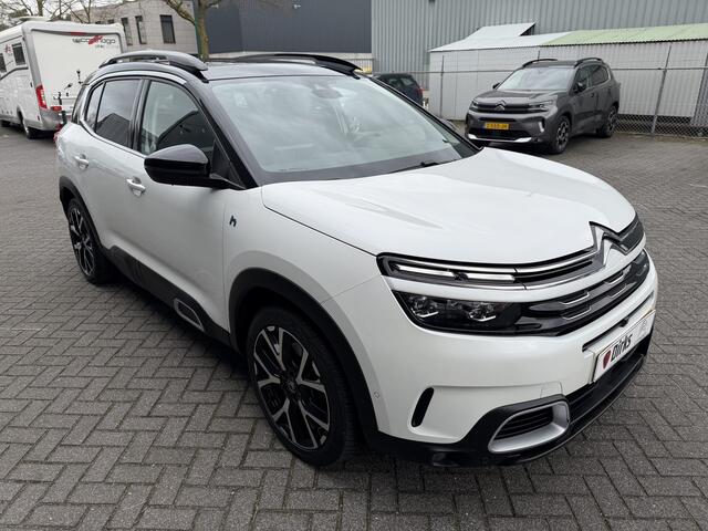 Citroen C5 Aircross 225pk Hybrid Shine (Elektrisch Schuifdak - Leder incl verwarming/massage/geheugen - Trekhaak - Elektrische Klep - 360gr Camera - Adaptieve Cruise Controle - 19"- LED - Keyless Entry)